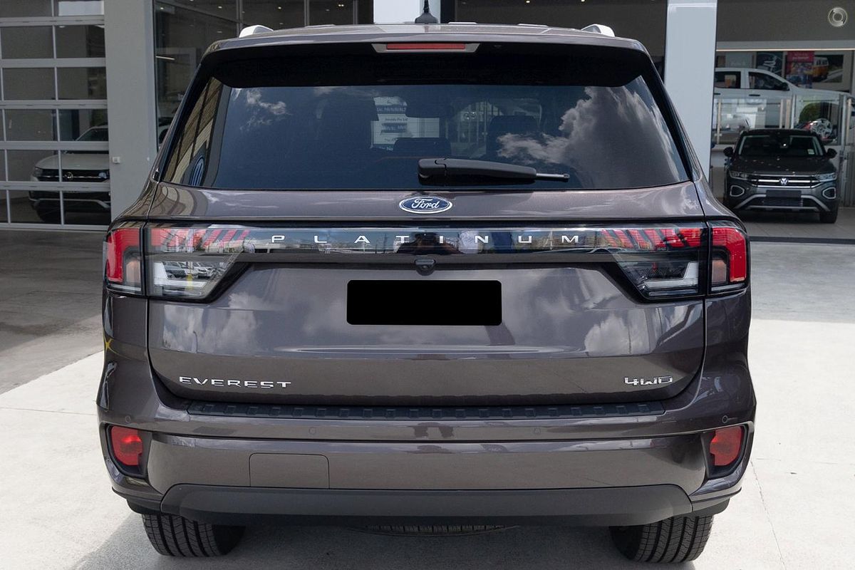 2024 Ford Everest Platinum