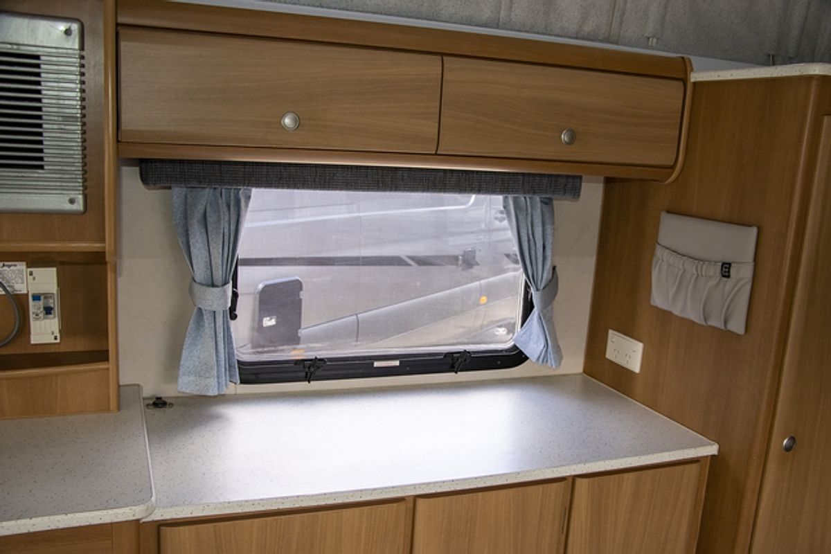 2007 Jayco EXPANDA POP TOP 12.37-1