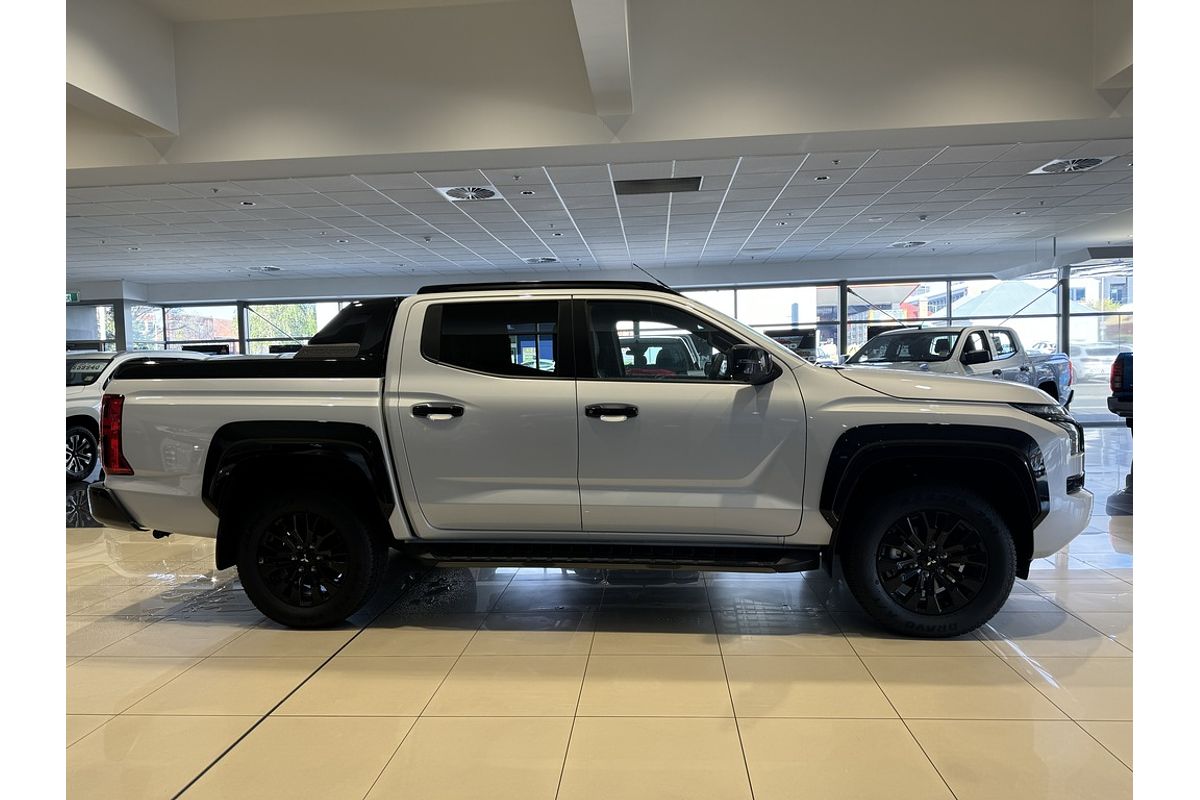2024 Mitsubishi MV Triton GSR 2.4L D 6A/T 4X4 DC PU