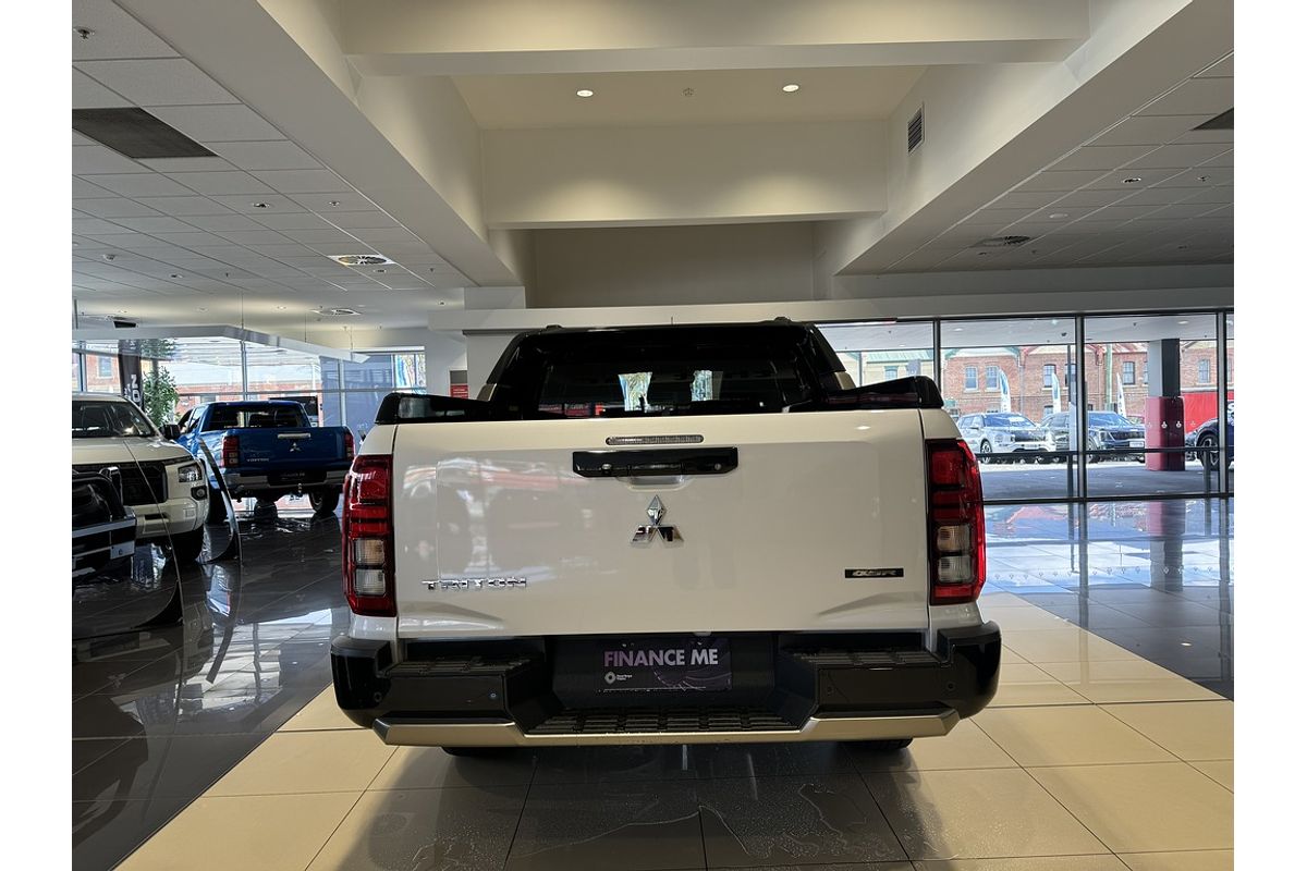 2024 Mitsubishi MV Triton GSR 2.4L D 6A/T 4X4 DC PU