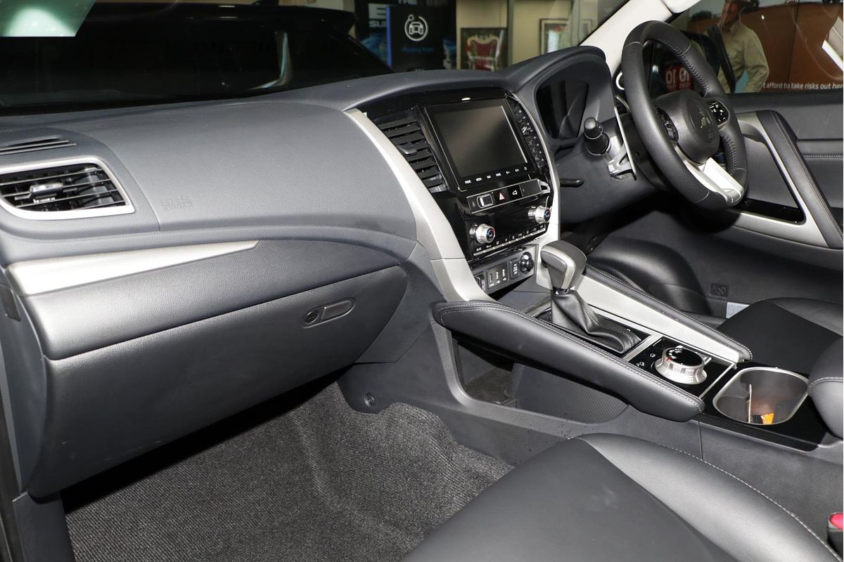 2024 Mitsubishi Pajero Sport Exceed QG
