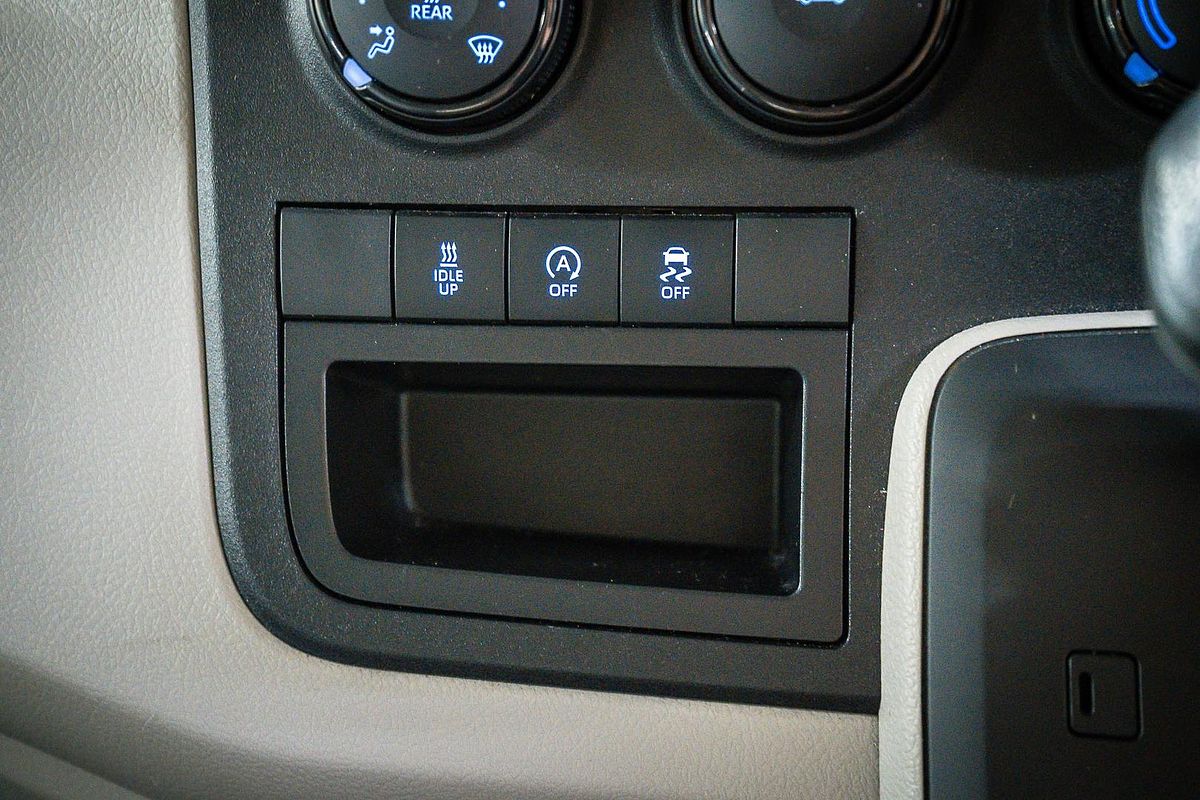 2021 Toyota Hiace GDH300R LWB
