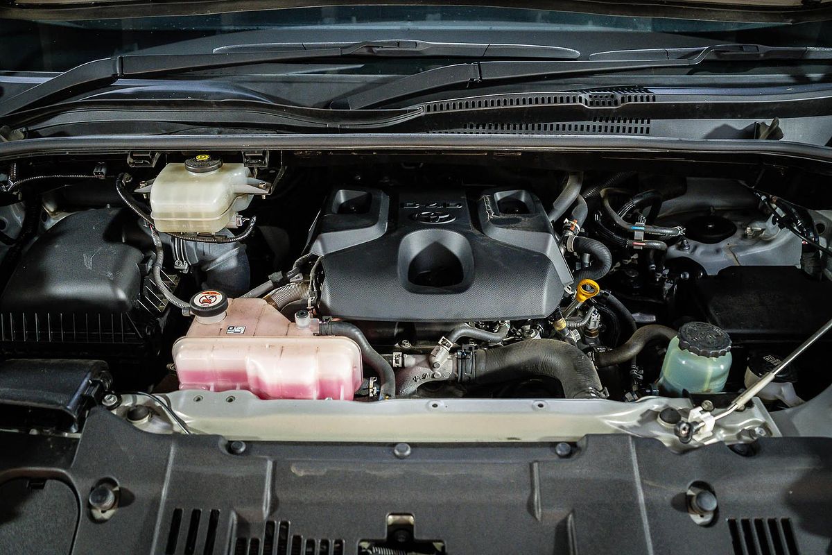 2021 Toyota Hiace GDH300R LWB