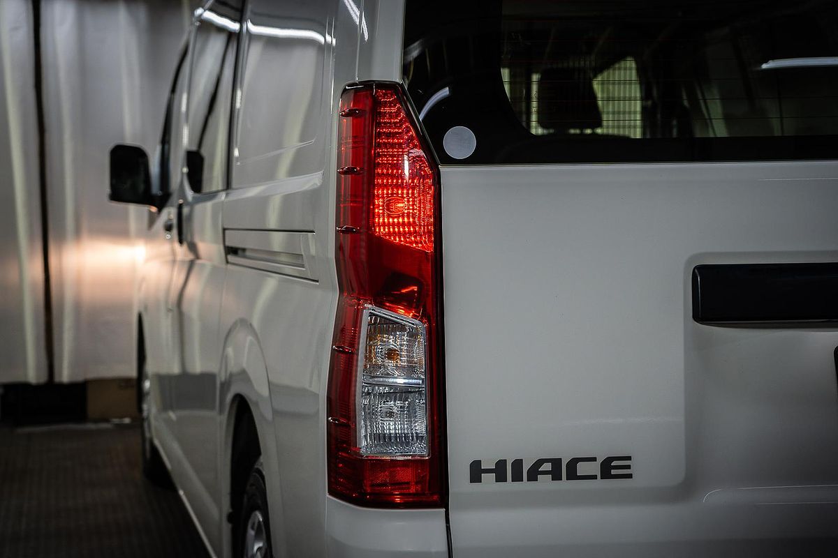2021 Toyota Hiace GDH300R LWB