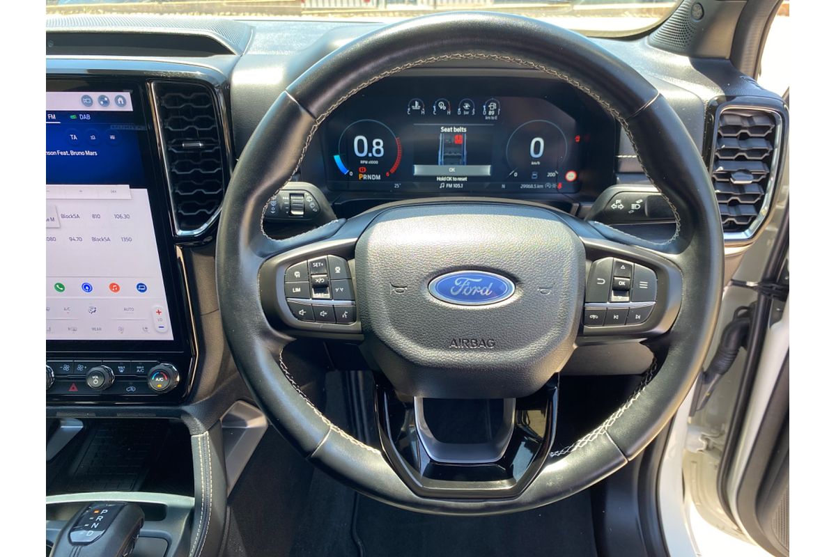 2023 Ford Everest Platinum