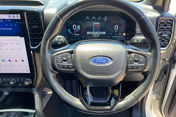 2023 Ford Everest Platinum