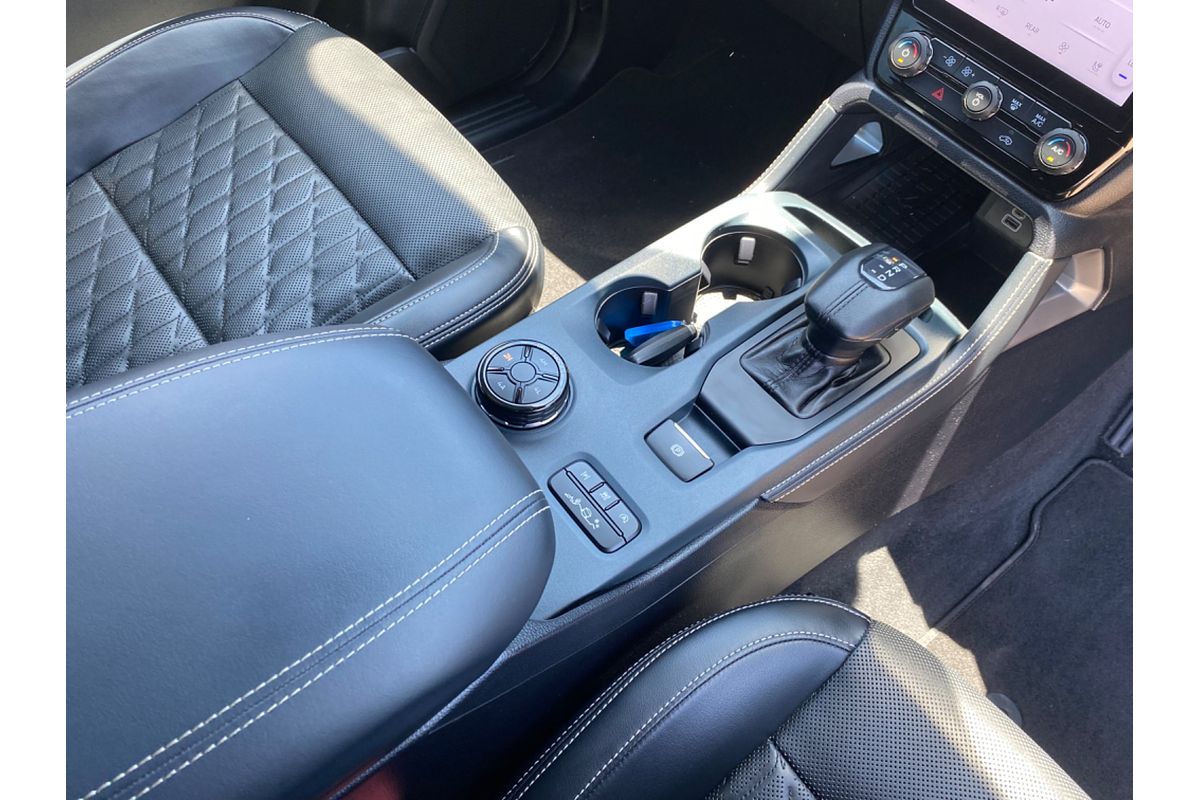 2023 Ford Everest Platinum