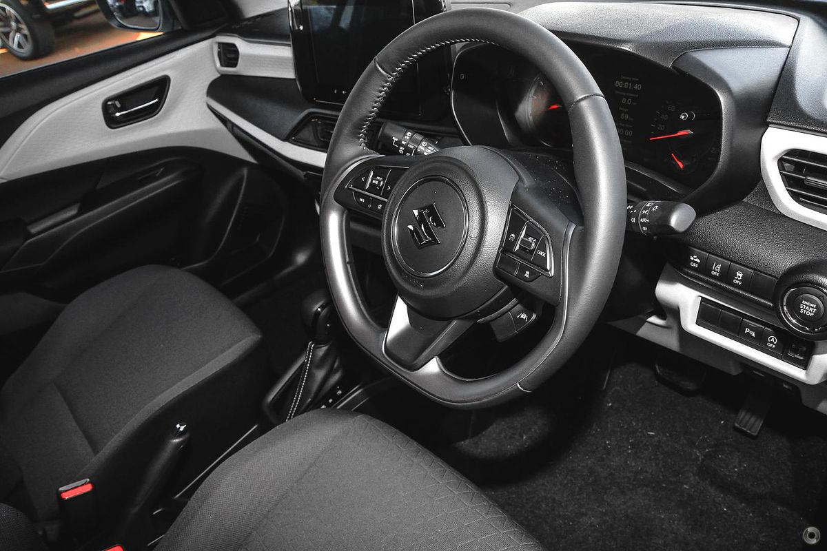 2024 Suzuki Swift Hybrid Plus UZ