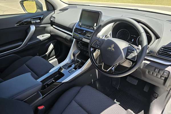 2024 Mitsubishi Eclipse Cross LS YB