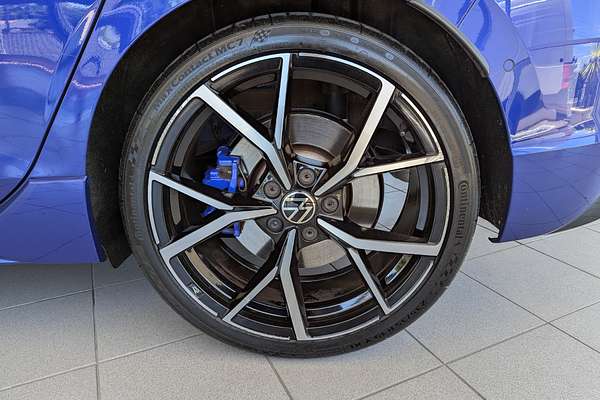 2022 Volkswagen Golf R 8