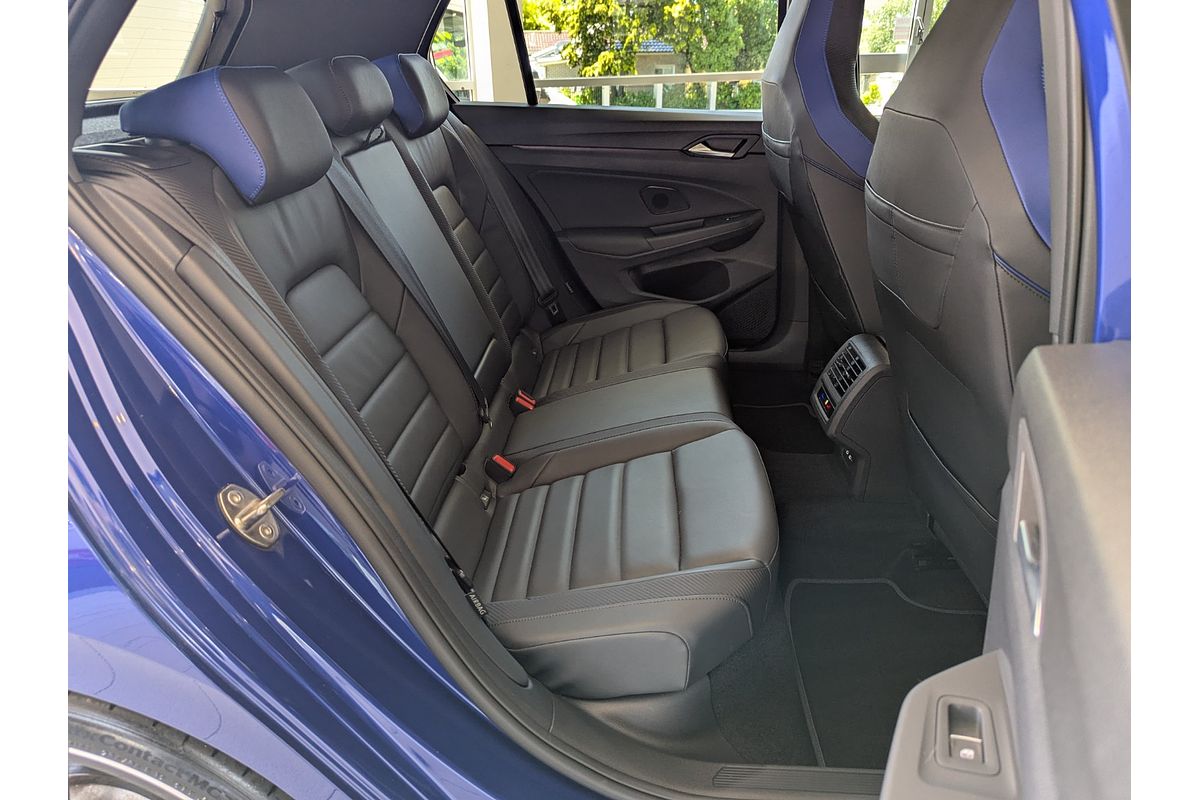 2022 Volkswagen Golf R 8