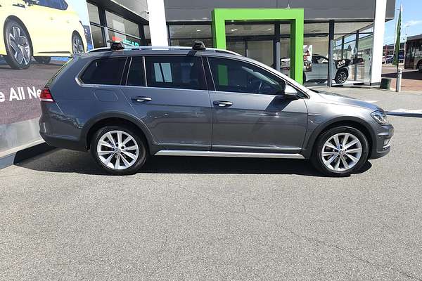 2017 Volkswagen Golf Alltrack 135TDI Premium 7.5