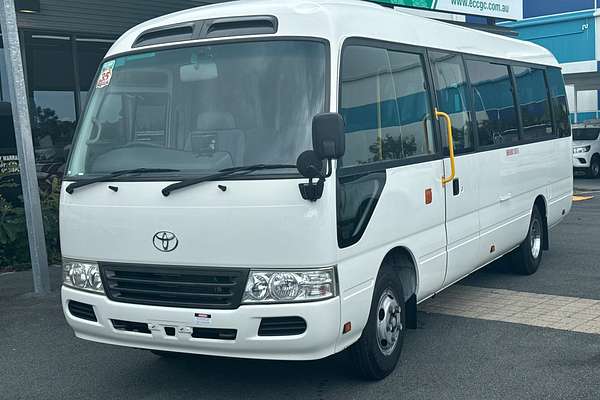 2013 Toyota Coaster Deluxe XZB50R