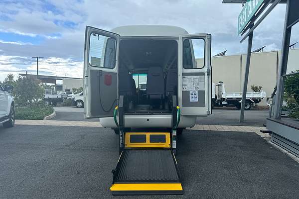 2013 Toyota Coaster Deluxe XZB50R