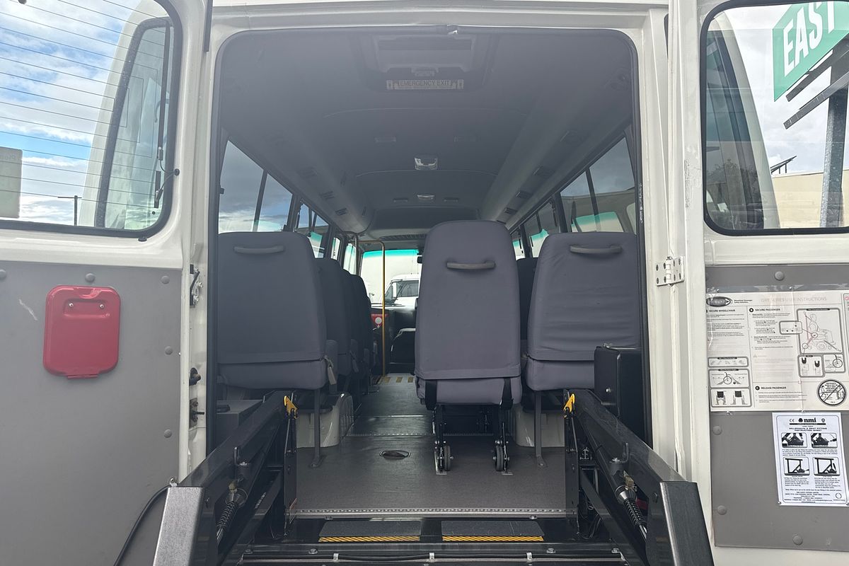 2013 Toyota Coaster Deluxe XZB50R