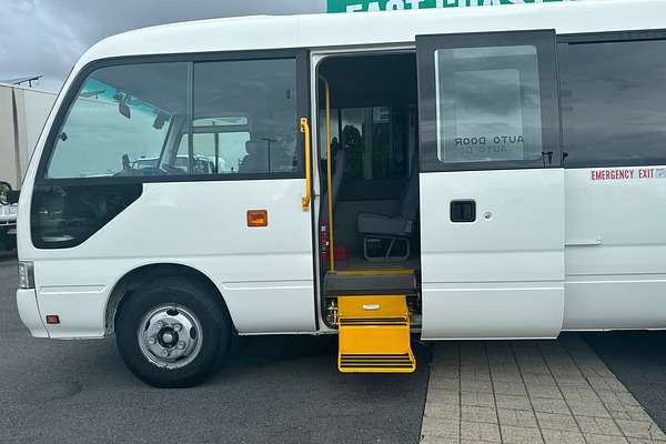 2013 Toyota Coaster Deluxe XZB50R