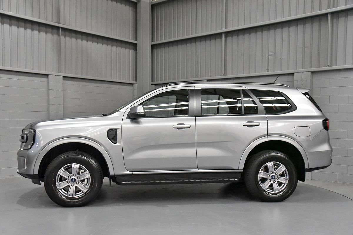 2024 Ford Everest Ambiente