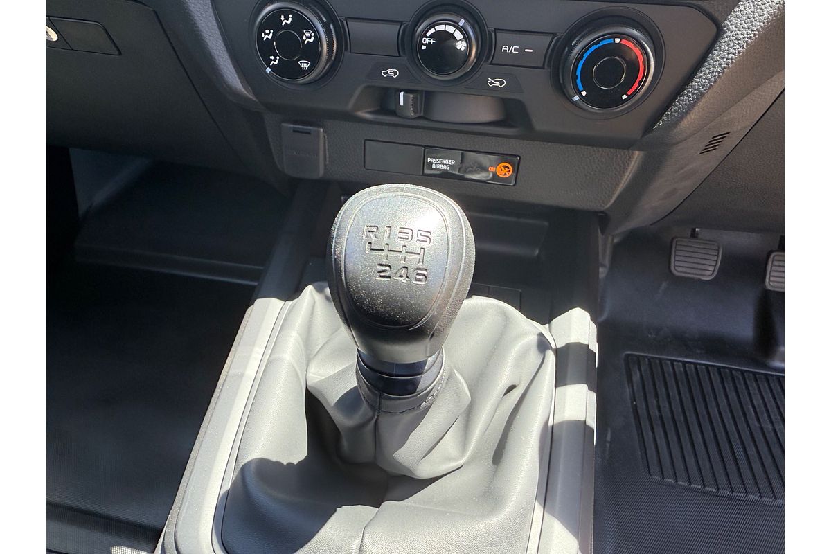2024 Isuzu D-MAX SX High Ride Rear Wheel Drive