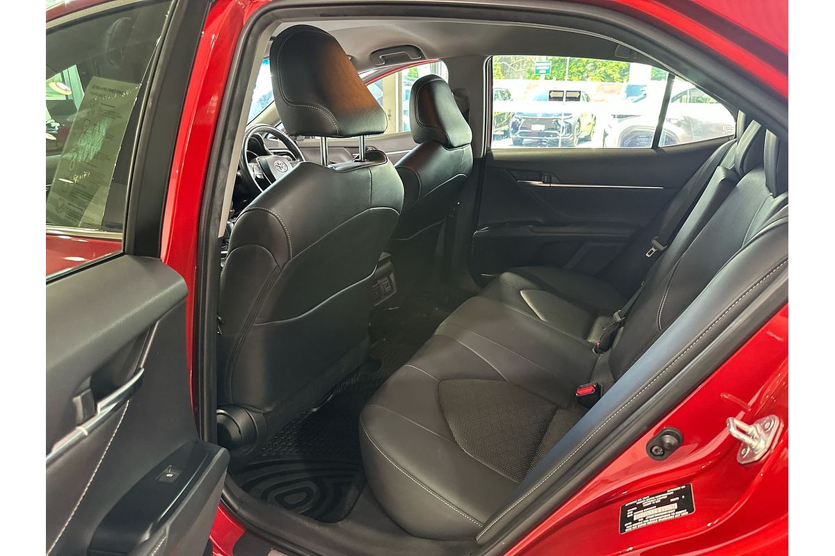 2018 Toyota Camry SX ASV70R