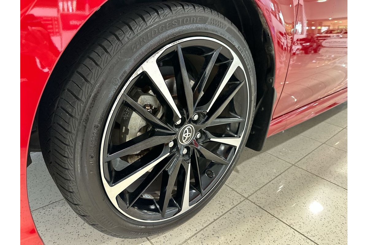 2018 Toyota Camry SX ASV70R