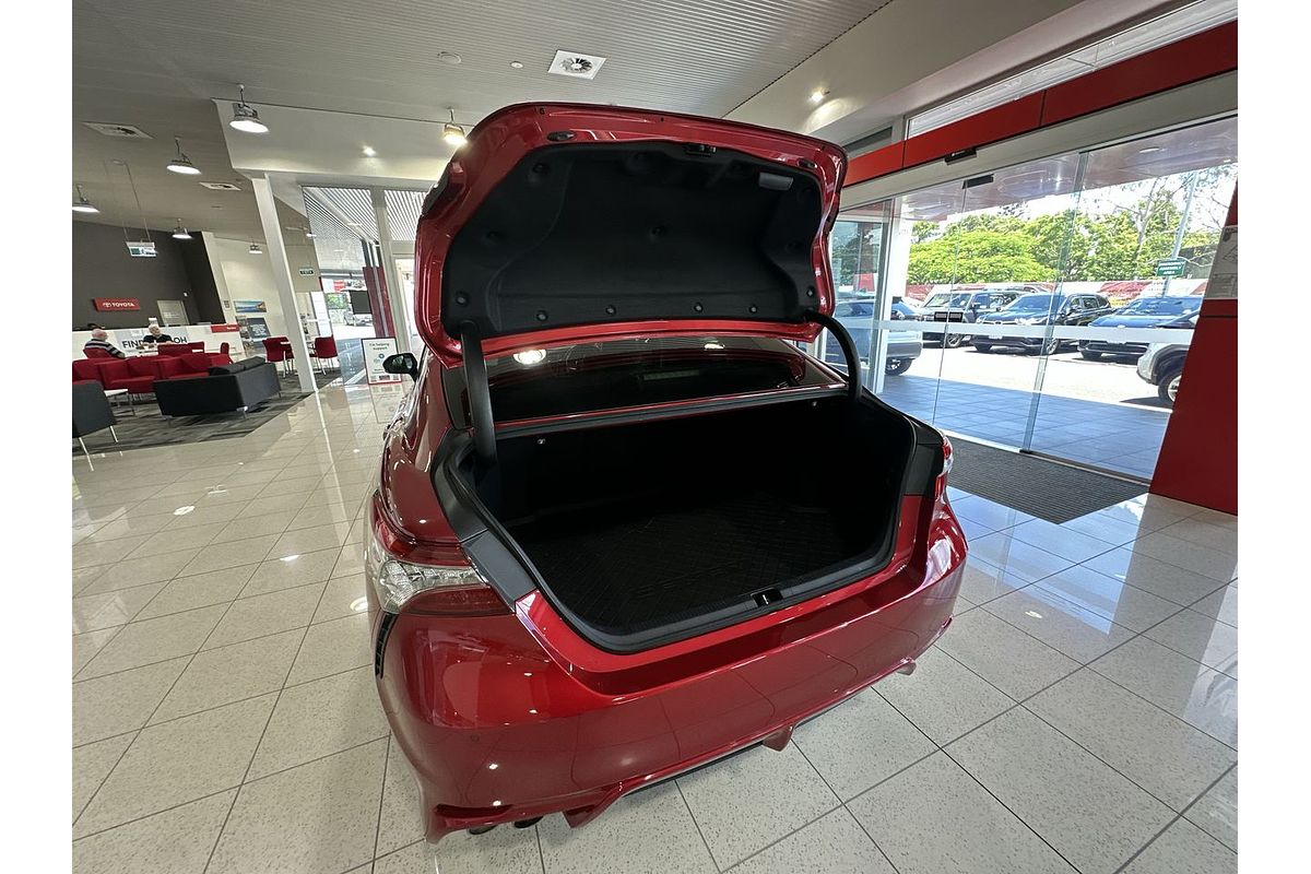 2018 Toyota Camry SX ASV70R