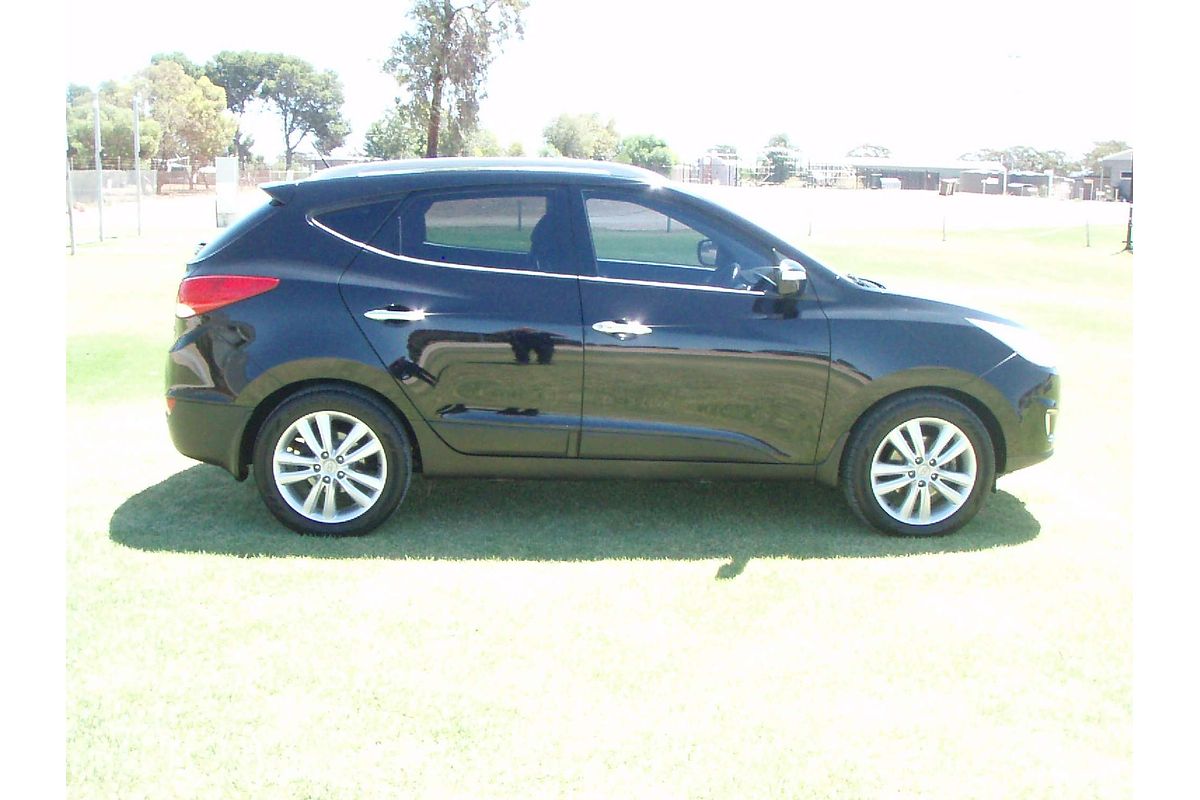 2011 Hyundai ix35 Highlander LM