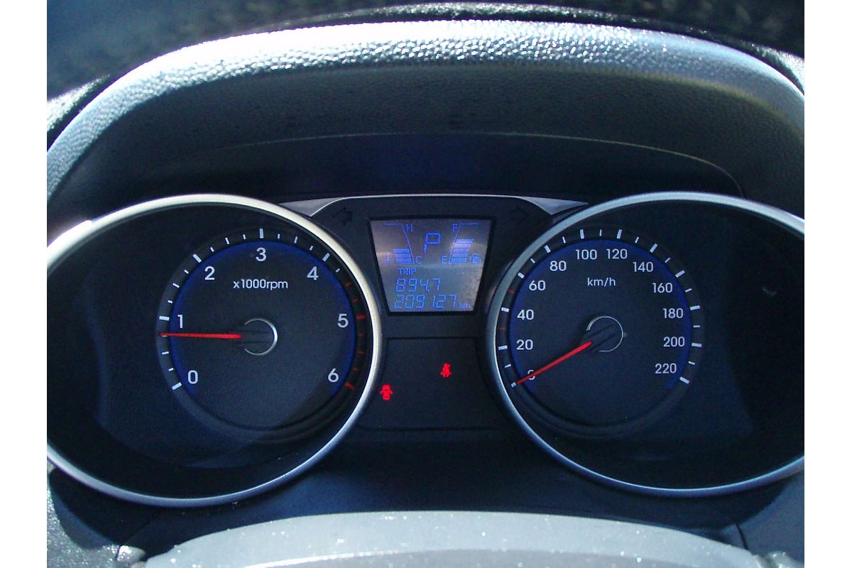 2011 Hyundai ix35 Highlander LM