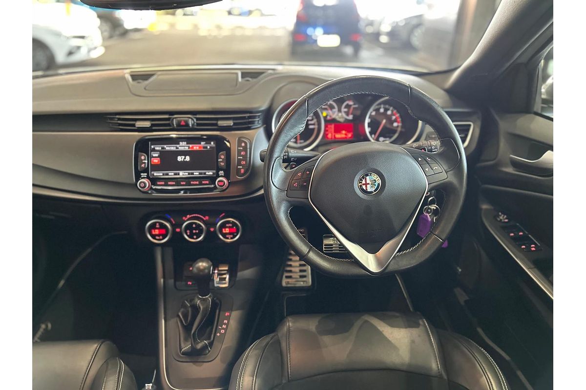 2015 Alfa Romeo Giulietta Quadrifoglio Verde Series 1