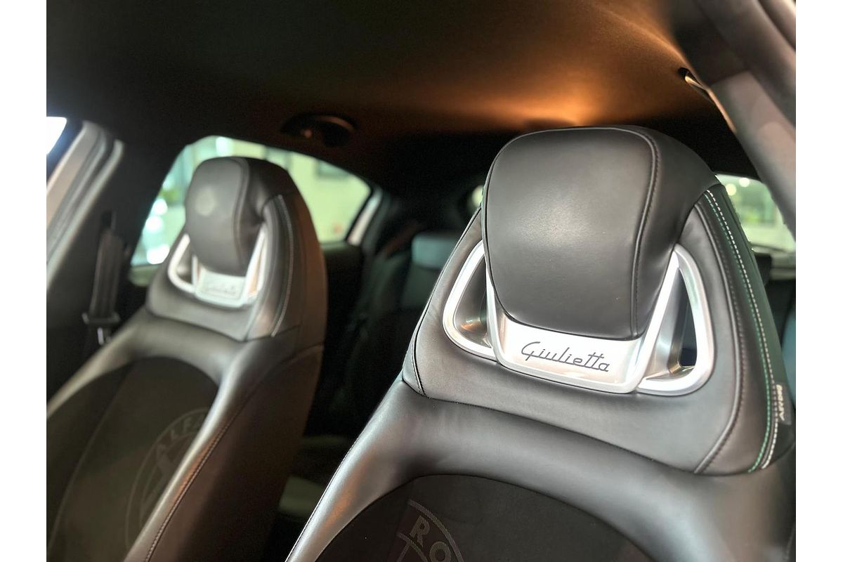 2015 Alfa Romeo Giulietta Quadrifoglio Verde Series 1