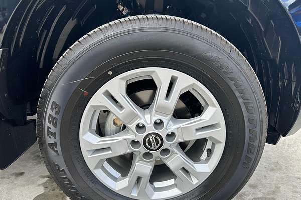 2024 Nissan Navara ST D23 4X4