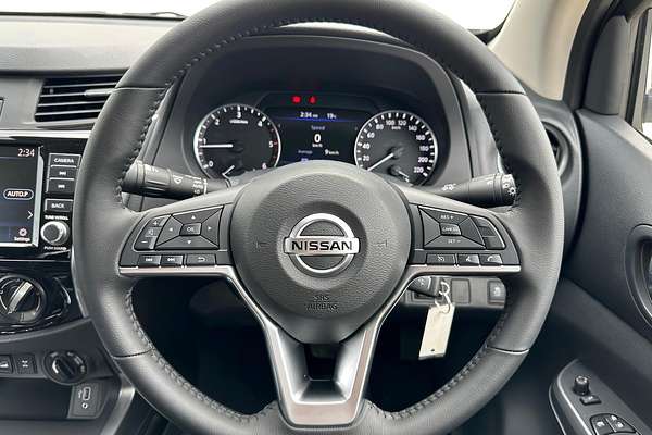 2024 Nissan Navara ST D23 4X4