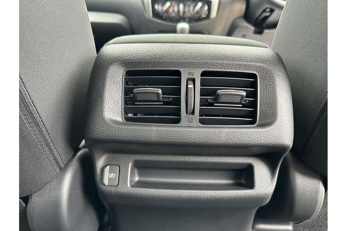 2024 Nissan Navara ST D23 4X4