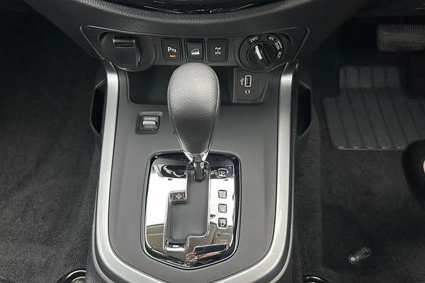 2024 Nissan Navara ST D23 4X4