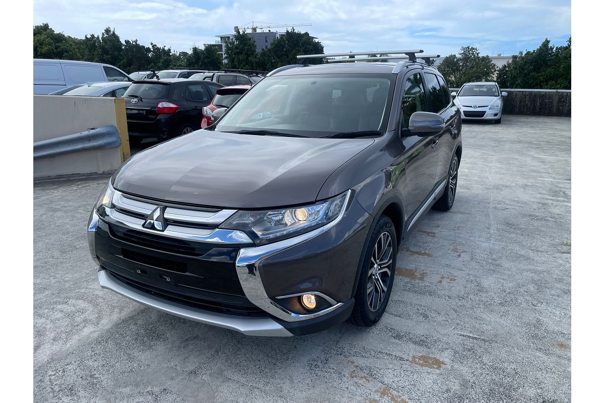 2016 Mitsubishi Outlander LS ZK