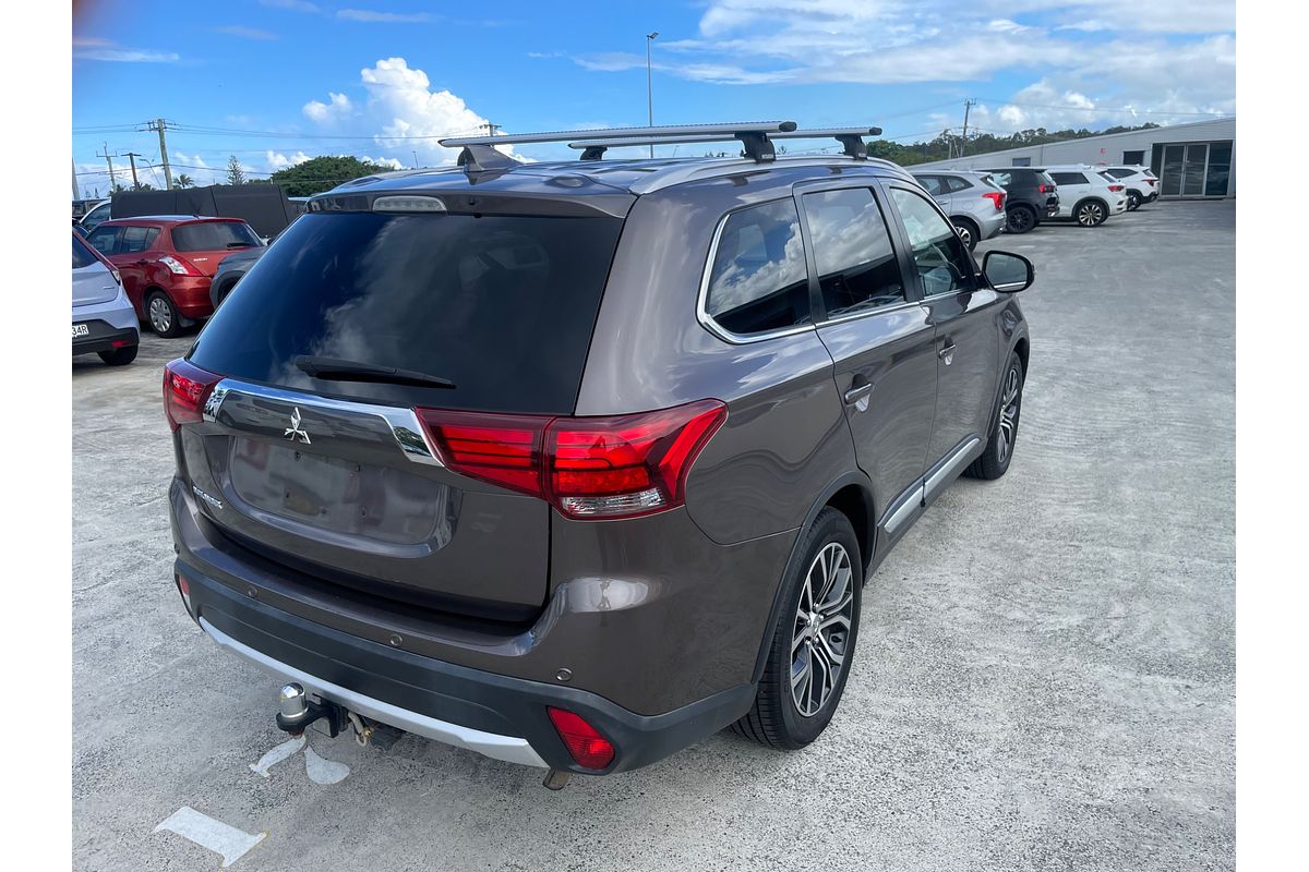 2016 Mitsubishi Outlander LS ZK