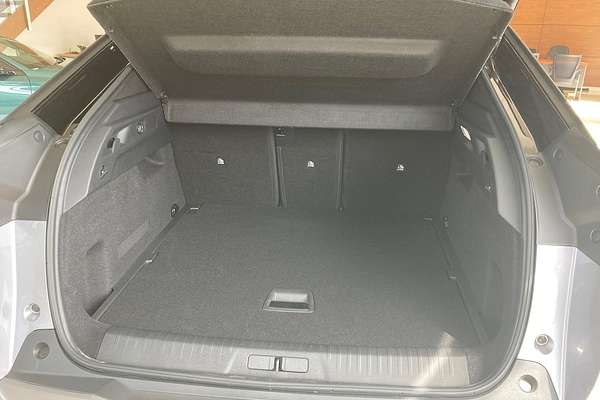 2024 Peugeot 3008 GT Premium Hybrid P64