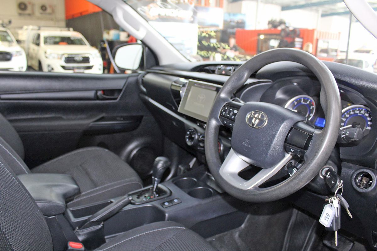 2019 Toyota Hilux SR GUN126R 4X4