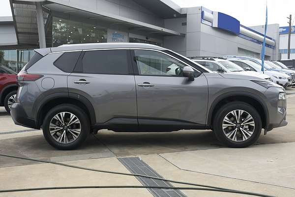 2024 Nissan X-TRAIL ST-L T33