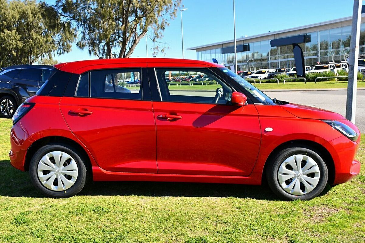 2024 Suzuki Swift Hybrid UZ