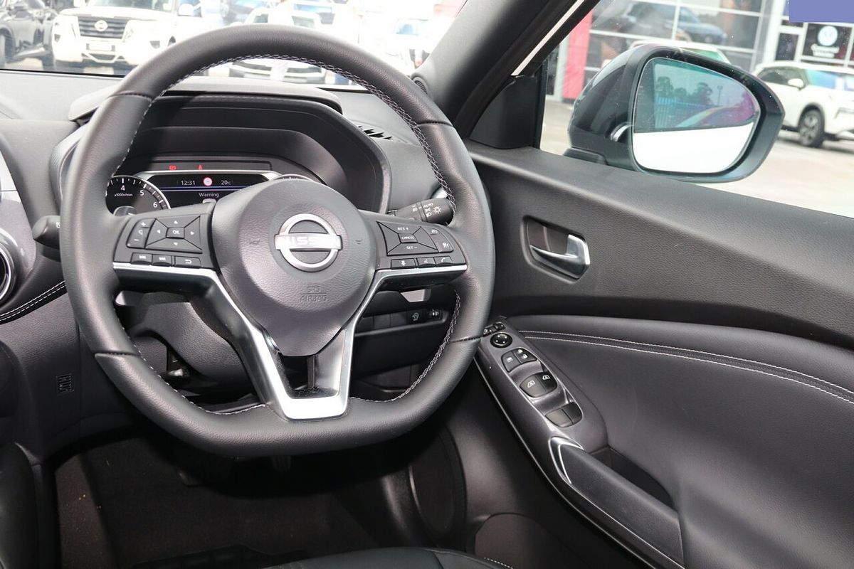 2023 Nissan JUKE ST-L F16