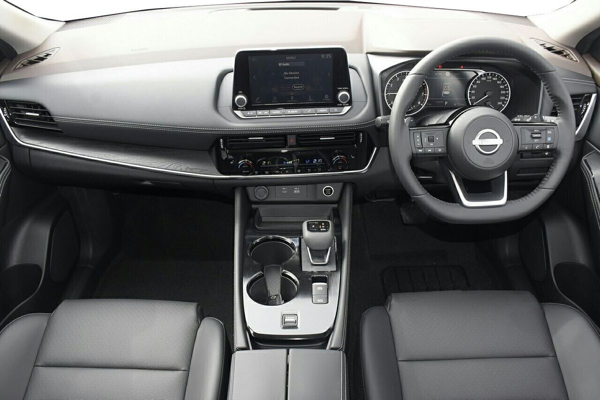 2024 Nissan X-TRAIL ST-L T33