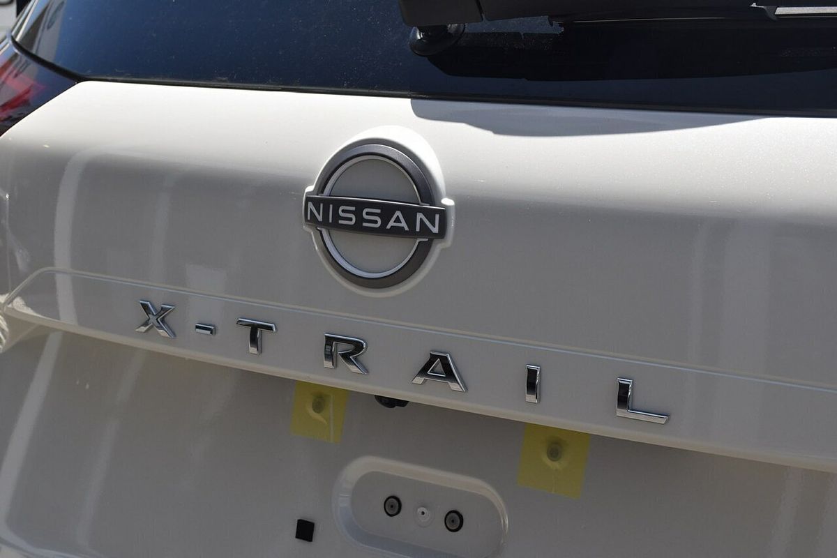 2024 Nissan X-TRAIL ST-L T33