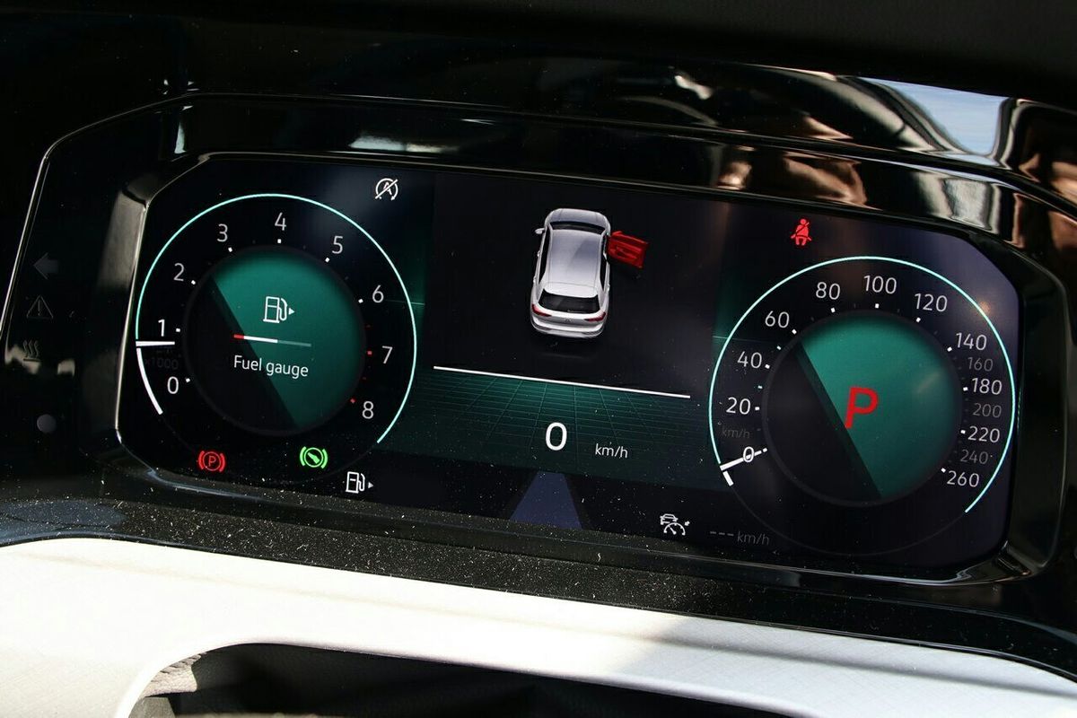 2024 Volkswagen Golf 110TSI Life 8