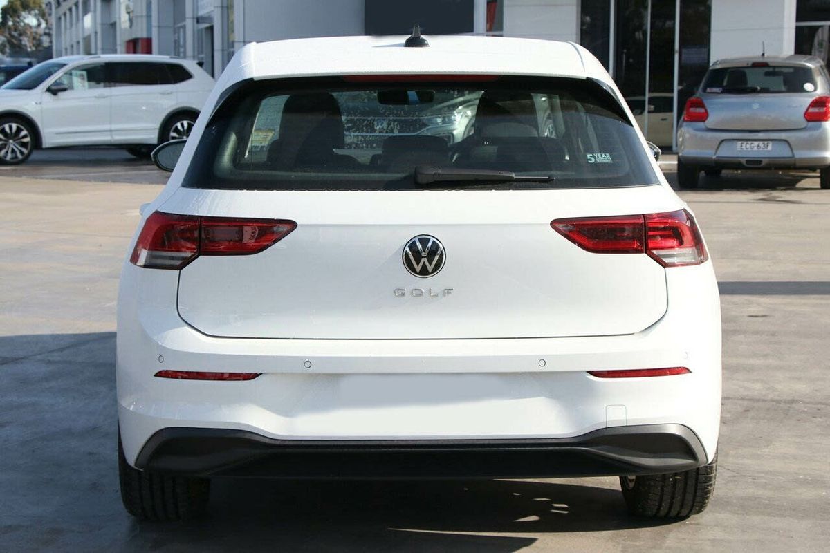 2024 Volkswagen Golf 110TSI Life 8