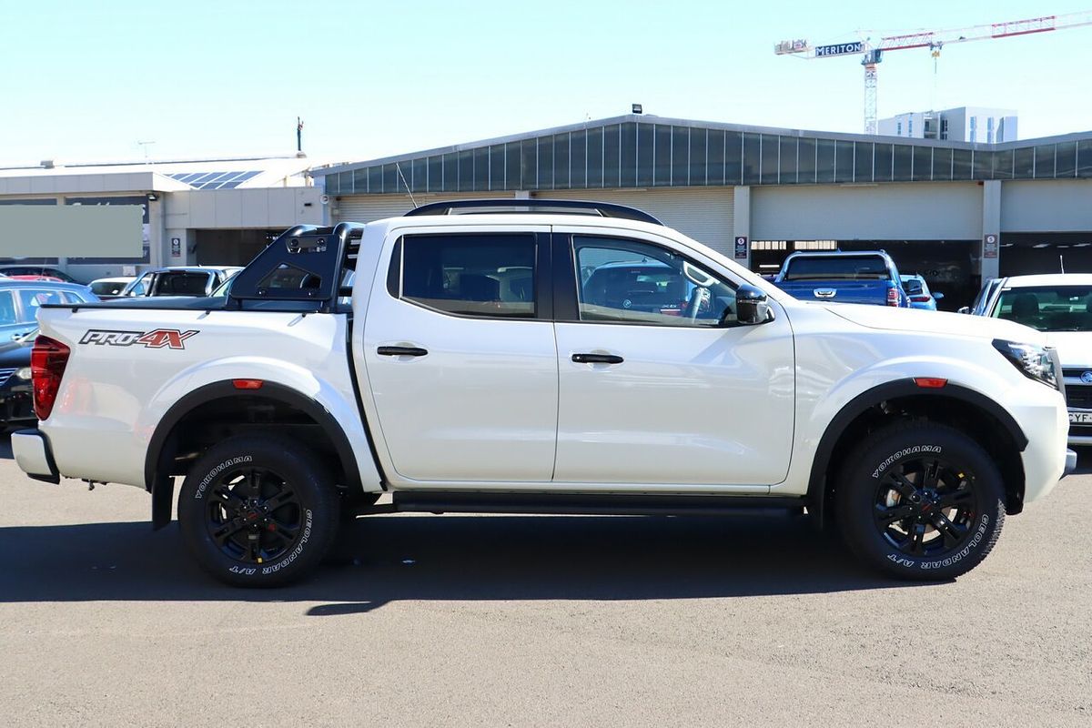 2024 Nissan Navara PRO-4X D23 4X4