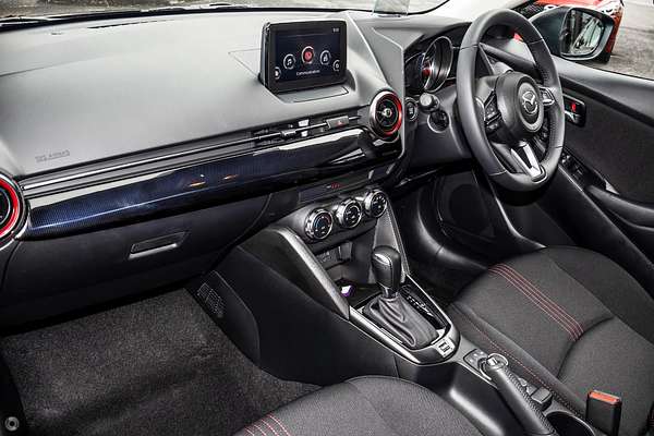2024 Mazda 2 G15 Evolve DJ Series