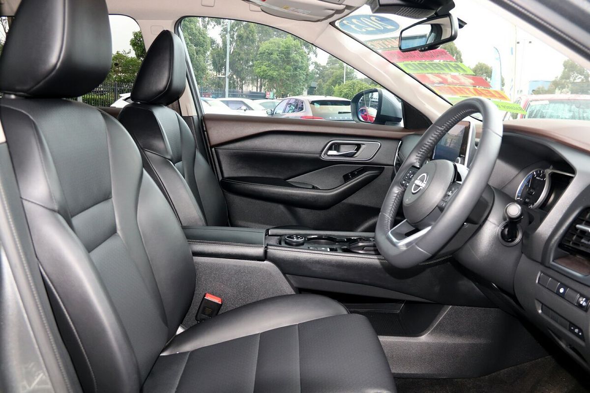2023 Nissan X-TRAIL ST-L e-POWER T33