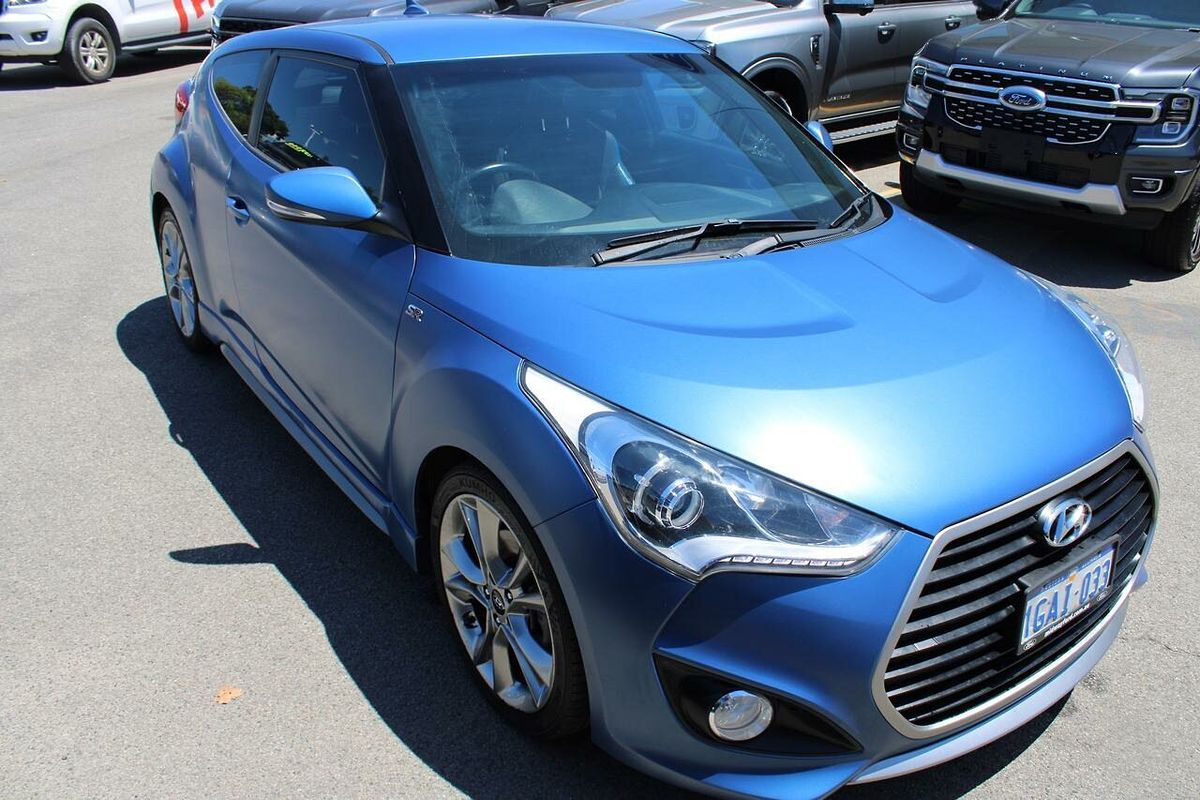 2015 Hyundai Veloster SR Turbo FS4 Series II