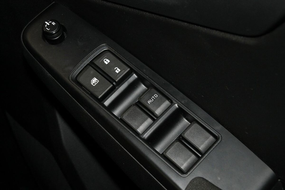 2024 Isuzu D-MAX SX 4X4