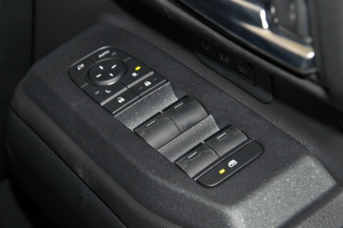 2024 Toyota Landcruiser Prado VX GDJ251R